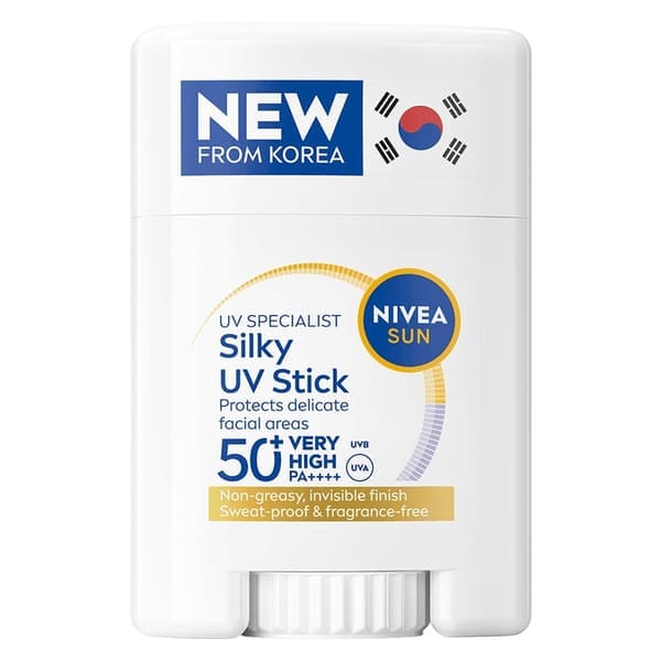 NIVEA Sun UV Face Specialist Silky Stick SPF50+
